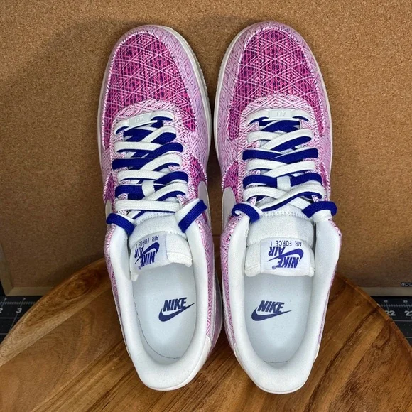 Nike
Air force 1
'woven together'
NWOT - Picture 6 of 12